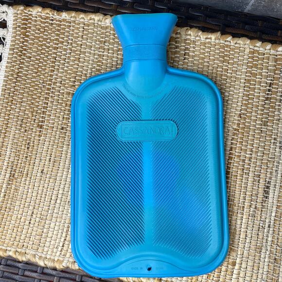 Covered Hot Water Bottle Knit Sweater By Cassandra Never Used 13" x 8" - Picture 6 of 11